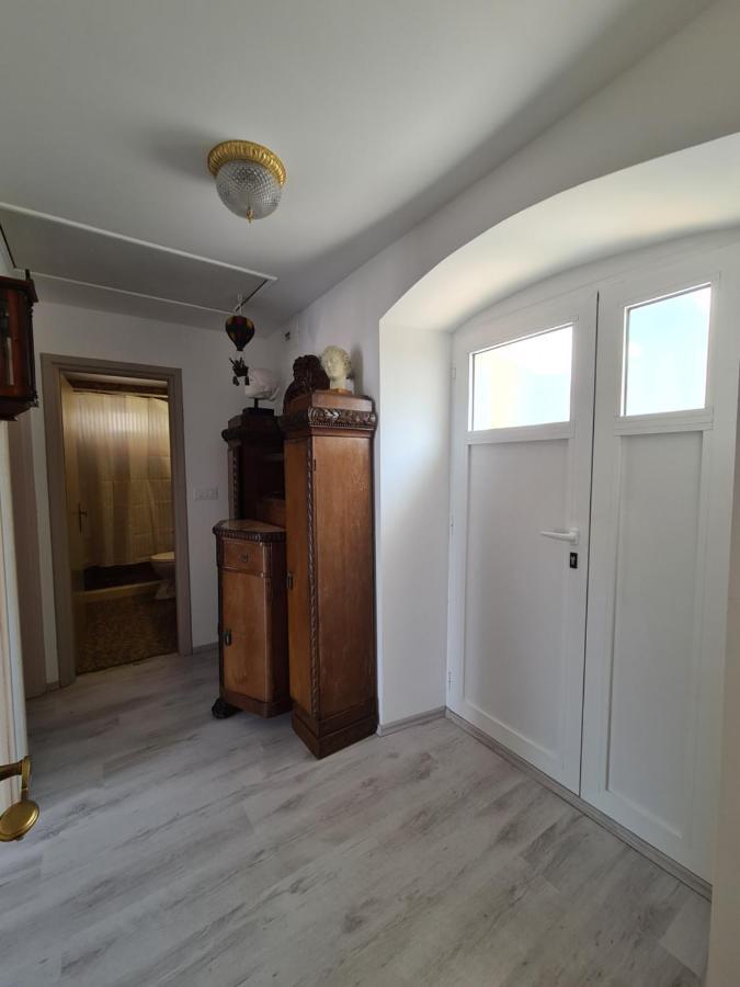 Kaya House Apartment Nerezisca Luaran gambar