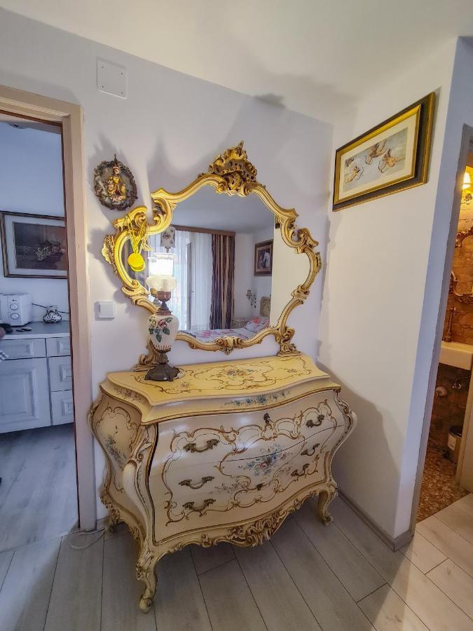 Kaya House Apartment Nerezisca Luaran gambar